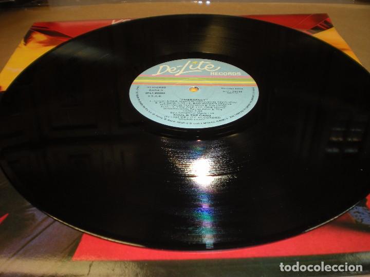 Discos de vinilo: KOOL AND THE GANG- Emergency - Foto 3