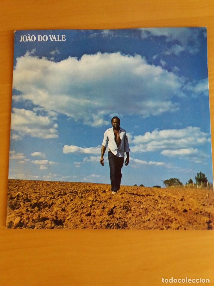 Disques de vinyle: LP ** JOAO DO VALE ** JOAO DO VALE ** COVER / EXCELLENT (EX) LP / VERY GOOD + (VG+) 1981