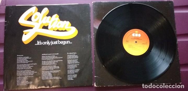 Discos de vinilo: Solution - Its only just begun . EDICI&Oacute;N HOLANDESA - Foto 3