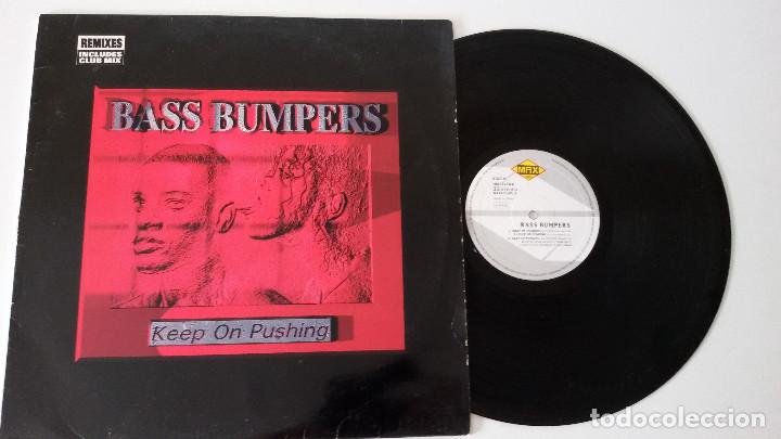 Discos de vinilo: Bass Bumpers - Keep On Pushing (5 Remixes) - Foto 1