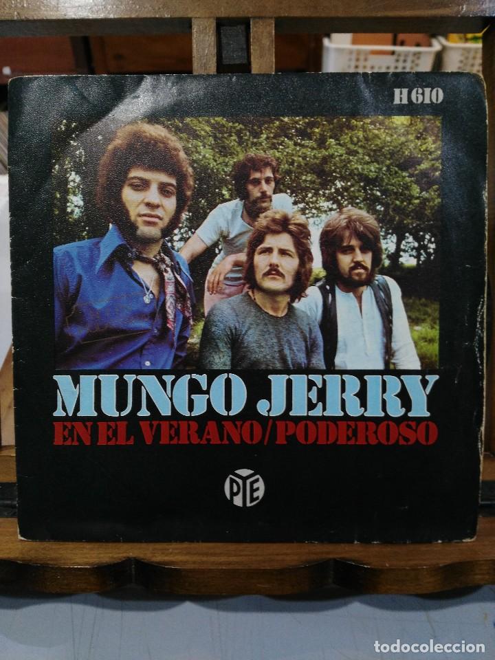 Discos de vinilo: Mungo Jerry - En el verano / Poderoso - Single del sello PYE de 1970 - Foto 1