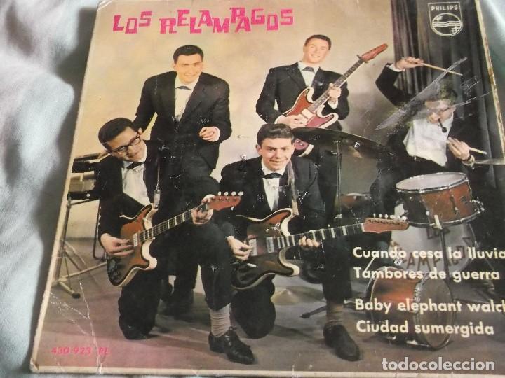 Discos de vinilo: LOS RELAMPAGOS-CUANDO CESA LA LLUVIA-EP 1963 - Foto 1