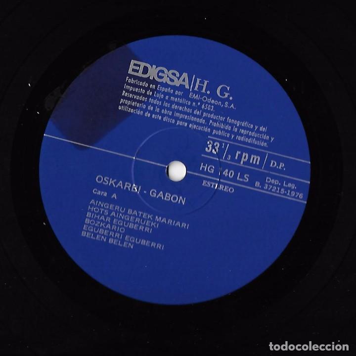 Discos de vinilo: OSKARBI: OLENTZERO - HITZ URRI BATZUK. ROCK PROGRESIVO / FOLK VASCO - Foto 4