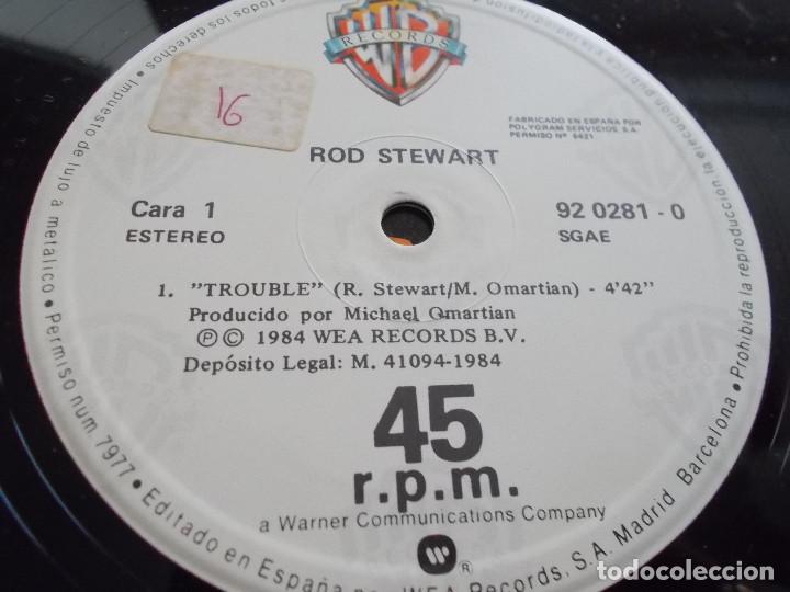 Discos de vinilo: ROD STEWART. TROUBLE - Foto 3