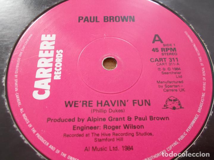 Discos de vinilo: PAUL BROWN. WE&acute;RE HAVIN&acute; FUN. - Foto 2