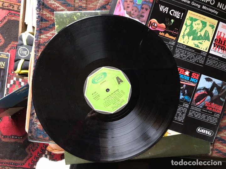 Discos de vinilo: A La Luz de los cantares. Carlos Cano - Foto 3