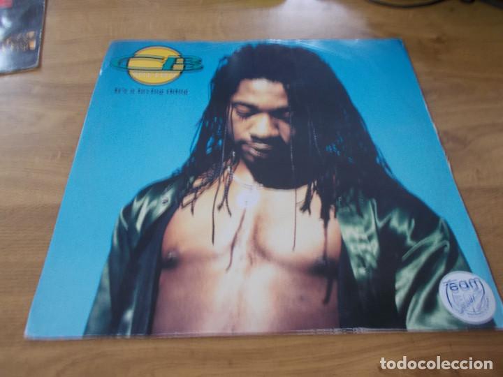 Discos de vinilo: CB MILTON. IT&acute;S A LOVING THING. - Foto 1