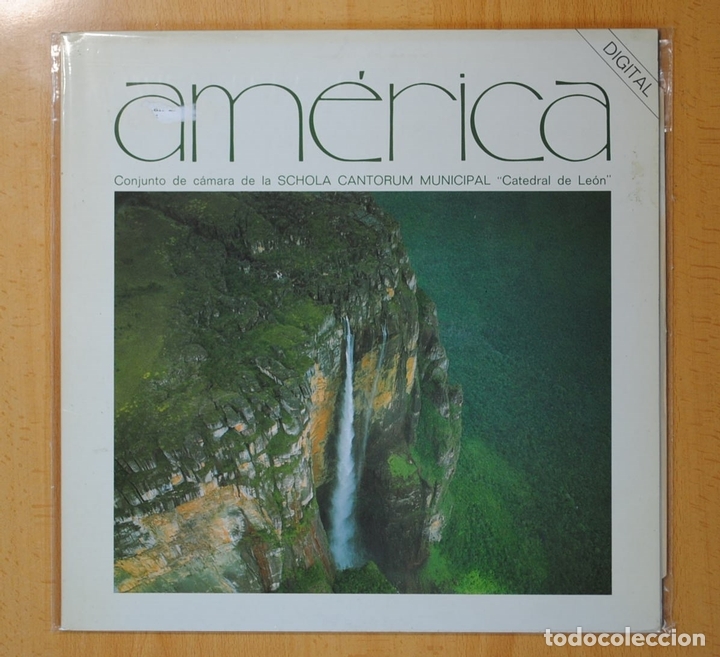 Discos de vinilo: SCHOLA CANTORUM DE LEON - AMERICA - GATEFOLD - LP - Foto 1