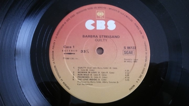 Discos de vinilo: LP GUILTY - STREISAND, CBS, 1980 - Foto 5