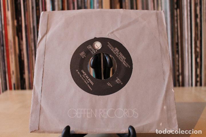 Discos de vinilo: NEIL YOUNG -SG- OLD WAYS USA 80S - Foto 2