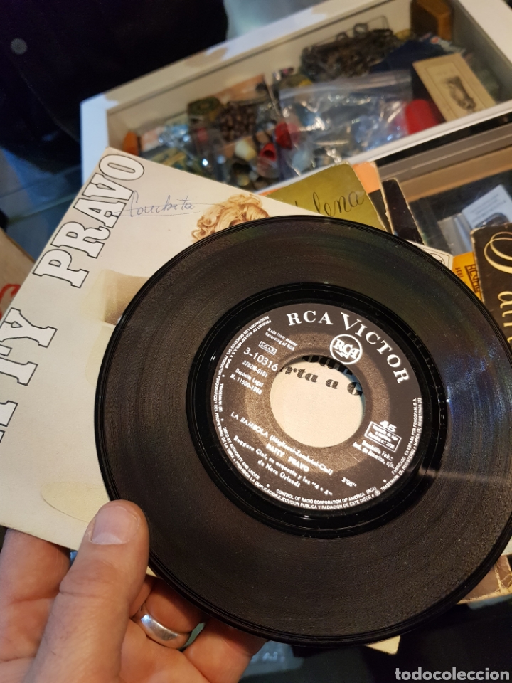 Discos de vinilo: Patty pravo single B&aacute;mbola - Foto 3