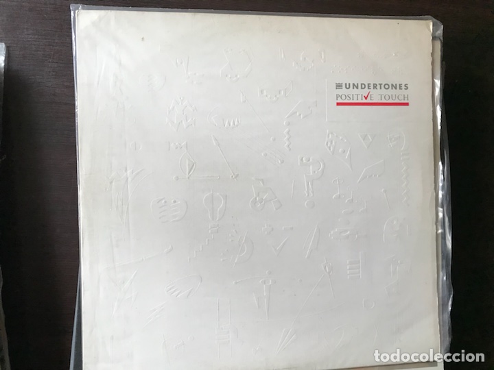 Discos de vinilo: Positive touch. The Undertones - Foto 1