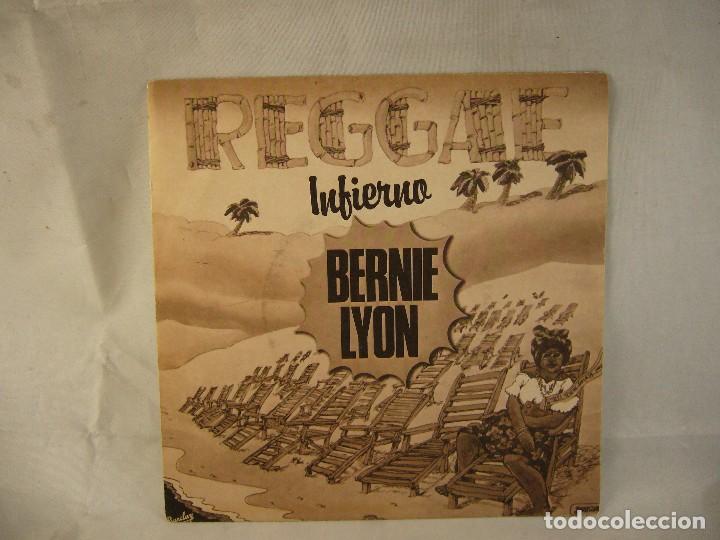 Discos de vinilo: BERNIE LYON-REGGAE INFIERNO-SINGLE VINILO - Foto 1