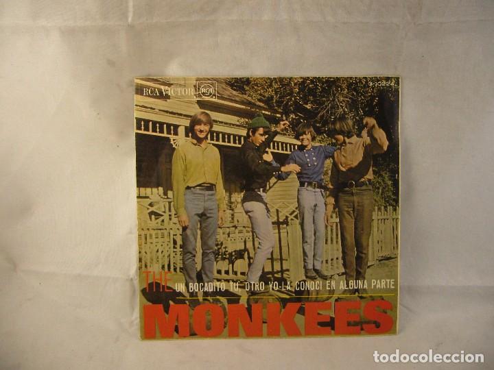 Discos de vinilo: THE MONKEES - UN BOCADITO TU, OTRO YO - Foto 4