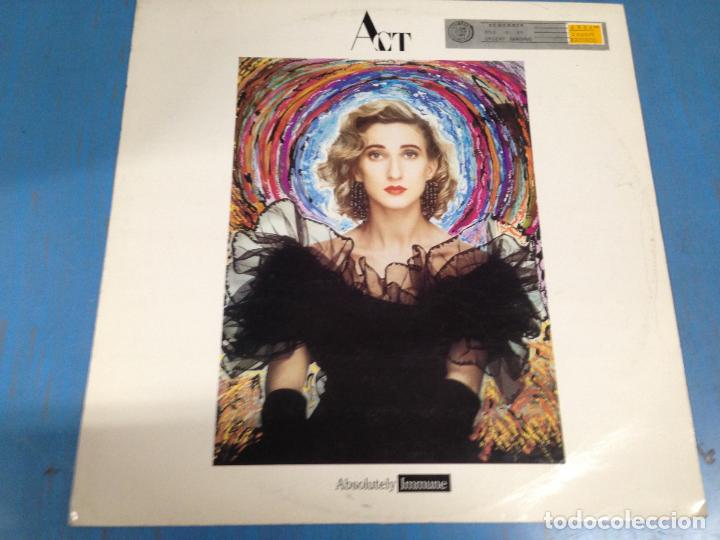 Discos de vinilo: MAXI SINGLE DISCO VINILO ACT ABSOLUTELY IMMUNE - Foto 1
