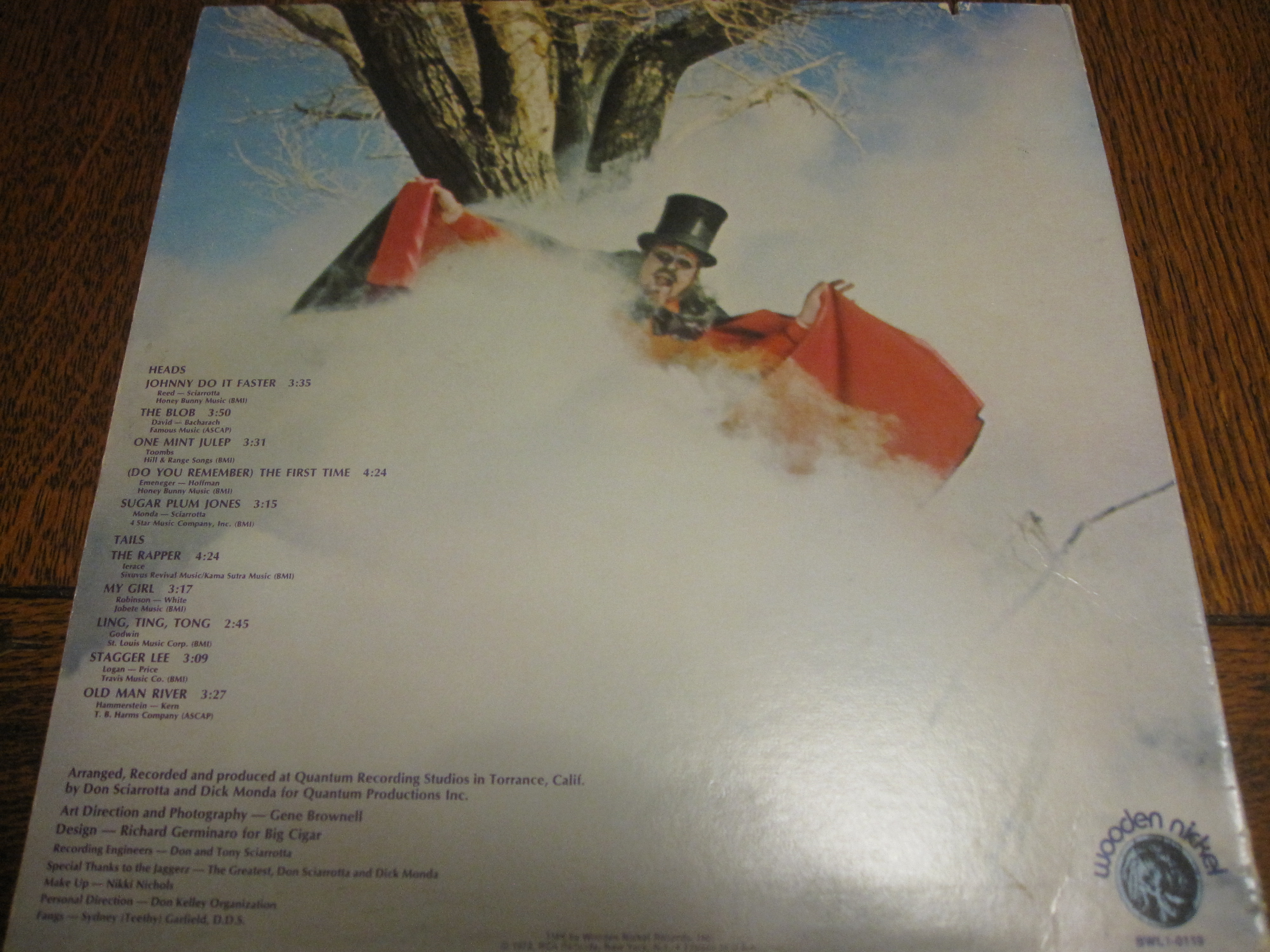 Discos de vinilo: WOLFMAN JACK `Through the Ages&acute; 1973 USA - Foto 2