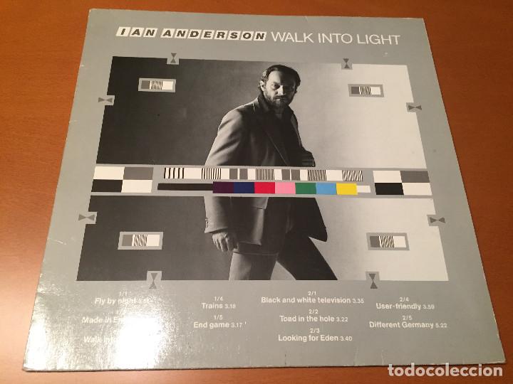 Discos de vinilo: Ian Anderson &ndash; Walk Into Light - Foto 1