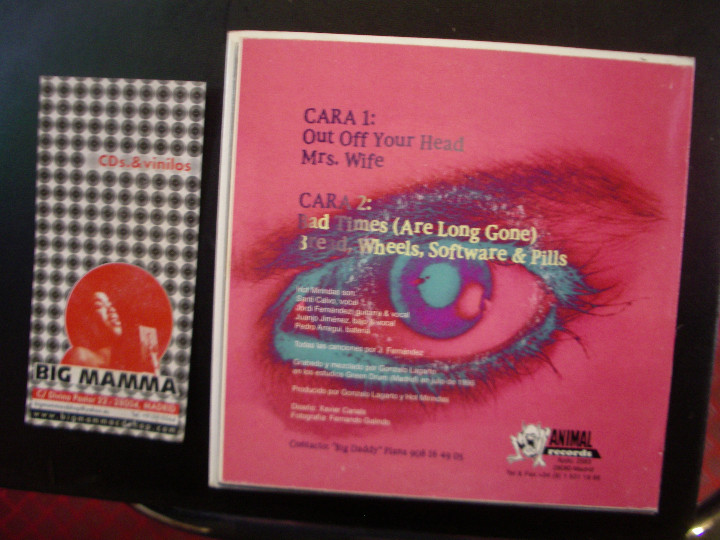 Discos de vinilo: HOT MIRINDAS- OUT OFF YOUR HEAD - Foto 2