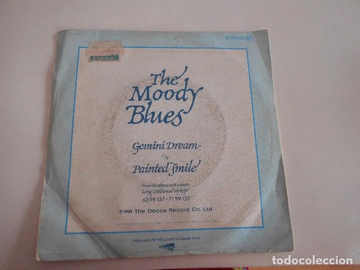 Discos de vinilo: THE MOODY BLUES-SINGLE GEMINI DREAM - Foto 2