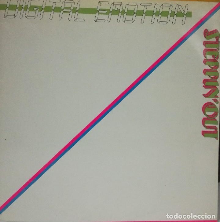 Discos de vinilo: DIGITAL EMOTION  - STEPPIN OUT MAXI SINGLE SPAIN 1985 - Foto 1