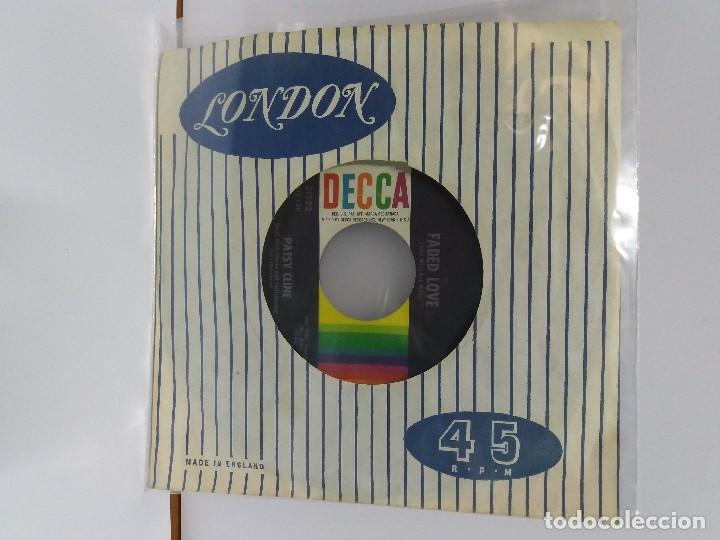 Discos de vinilo: SINGLE ** PATSY CLINE ** FADED LOVE ** COVER/ GENERIC ** SINGLE/ MINT ** - Foto 2