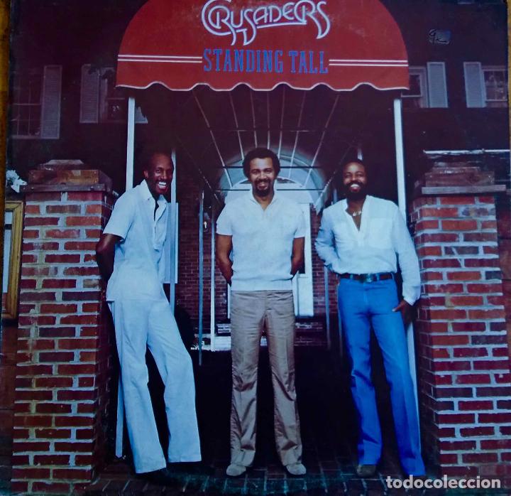 Discos de vinilo: CRUSADERS. STANDING TALL. LP ESPA&Ntilde;A - Foto 1