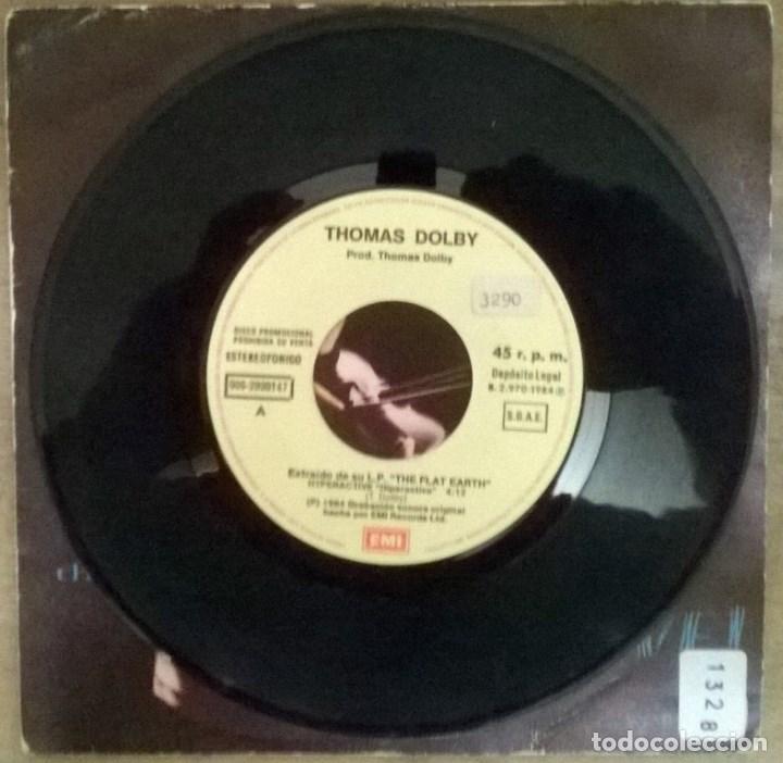 Discos de vinilo: Thomas Dolby. Hyper-Active (Hyperactive)/ White city. Emi, Spain 1984 (single promocional) - Foto 3