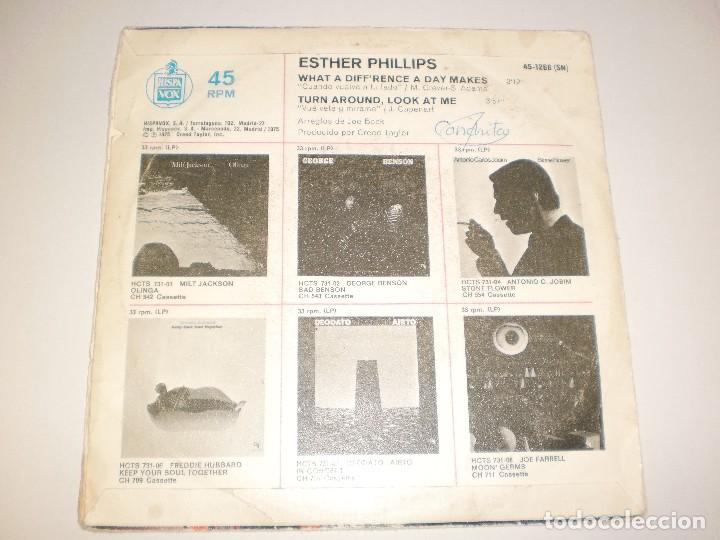Discos de vinilo: single esther phillips. what a diffrence a days makes. hispavox 1975 spain (disco probado y bien) - Foto 2