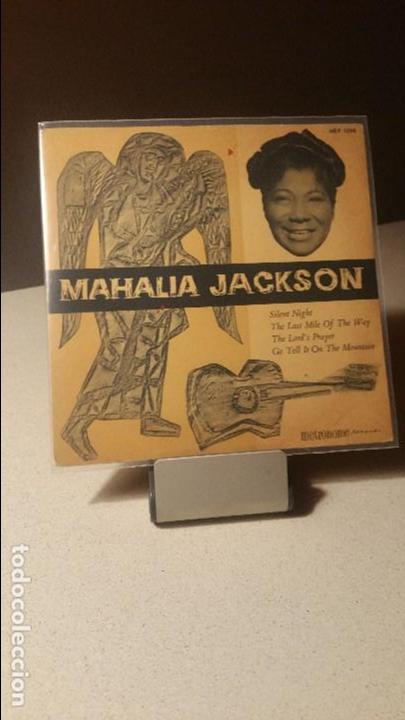 Discos de vinilo: MAHALIA JACKSON SILENT NIGHT +3 EP - Foto 1