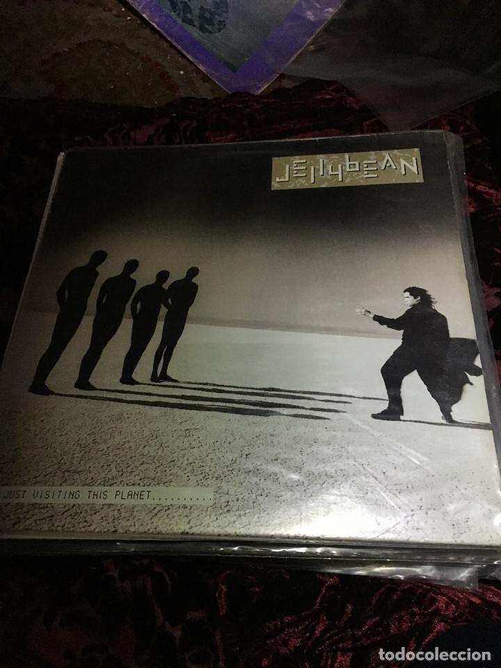 Discos de vinilo: JELLY BEAN JUST VISITING THIS PLANET - Foto 1