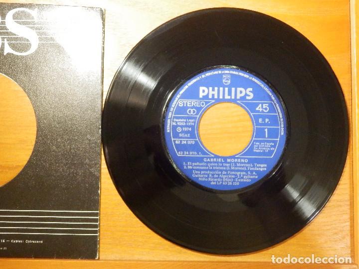 DISCO VINILO - EP - GABRIEL MORENO - EL PAÑUELO QUIEN LO TRAE, ME CONSUME LA TRISTEZA - PHILIPS 1974 (Música - Discos de Vinilo - EPs - Flamenco, Canción española y Cuplé)