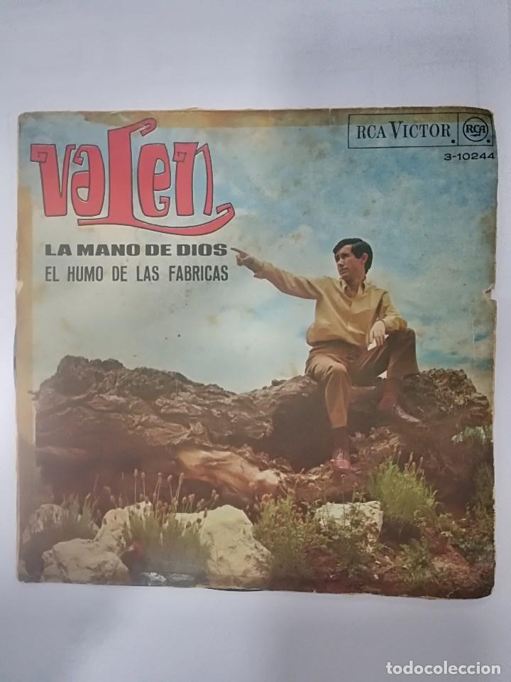 Discos de vinilo: VALEN: LA MANO DE DIOS / EL HUMO DE LAS FABRICAS - Foto 1