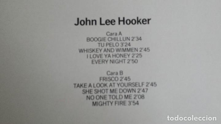 Discos de vinilo: LP JOHN LEE HOOKER: HOOKED ON THE BLUES (Edic. Spain 1981) - Foto 3
