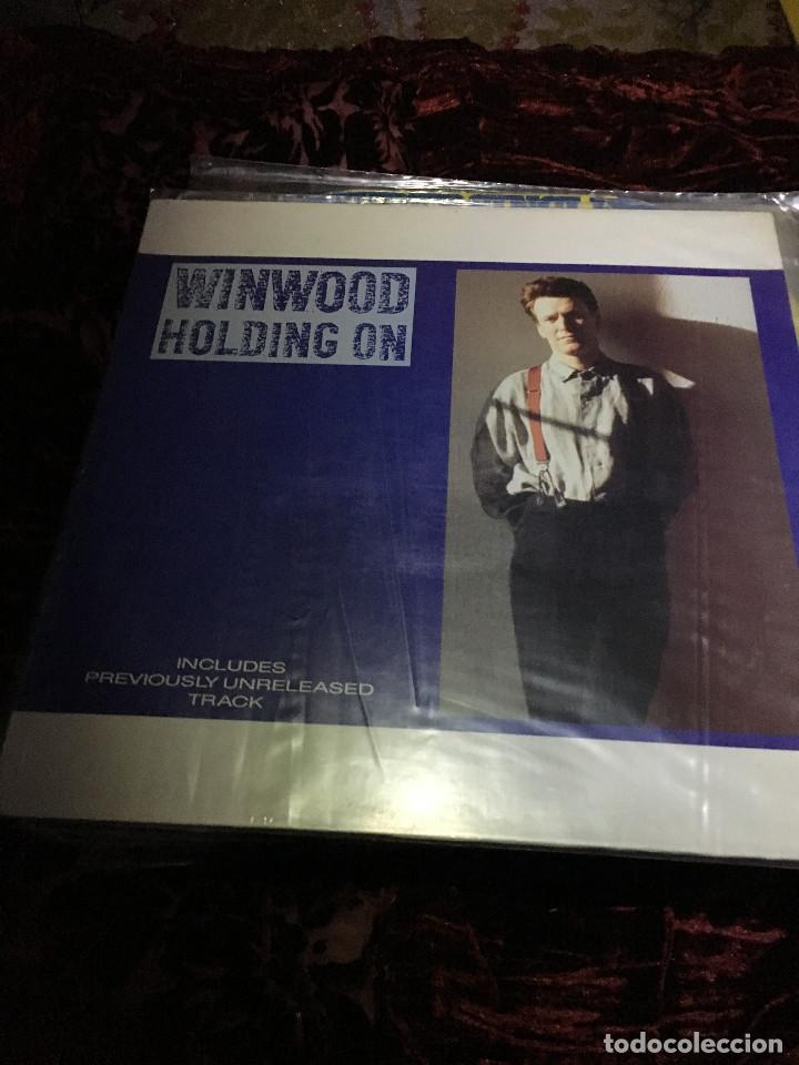 Discos de vinilo: STEVE WINWOOD - HOLDING ON -maxi - Foto 1