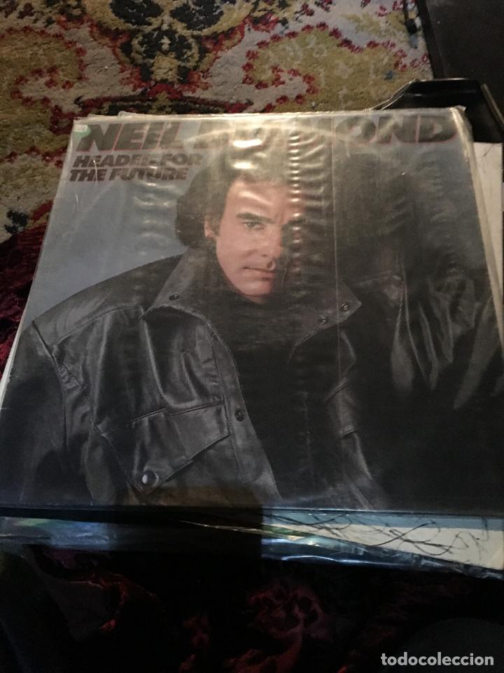 Discos de vinilo: NEIL DIAMOND LP DE VINILO- TITULO HEADED FOR THE FUTURE- - Foto 1
