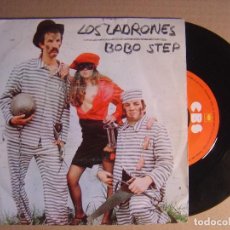 Discos de vinil: LOS LADRONES - BOBO STEP + PARASOL - SINGLE 1976 - CBS. Lote 115931423