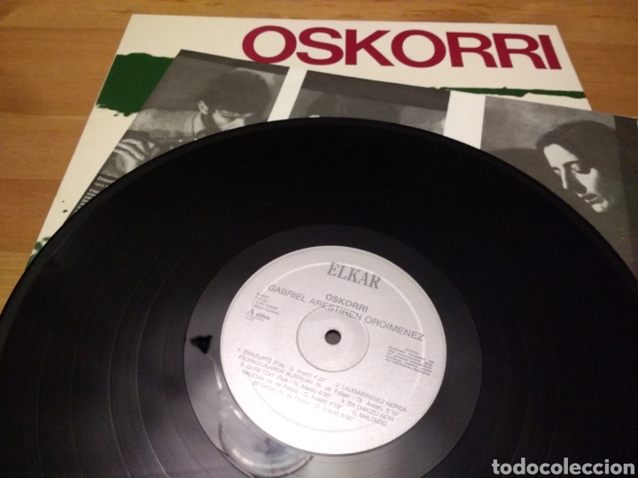 Discos de vinilo: Oskorri - Gabriel Arestiren Oroimenez - - Foto 5