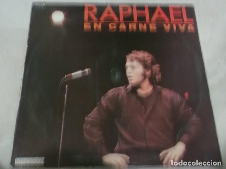 Discos de vinilo: RAPHAEL- EN CARNE VIVA- ORIGINAL ESPA&Ntilde;OL 1981 - Foto 1