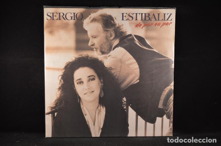 Discos de vinilo: SERGIO Y ESTIBALIZ - DE PAR EN PAR - LP - Foto 1