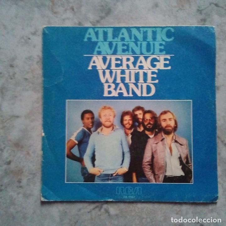 Discos de vinilo: AVERAGE WHITE BAND. SINGLE. VINILO EN BUEN ESTADO - Foto 1