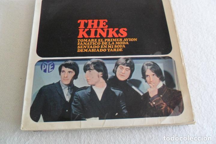 Discos de vinilo: THE KINKS - TOMARE EL PRIMER AVION + 3 EP 1966 - Foto 1