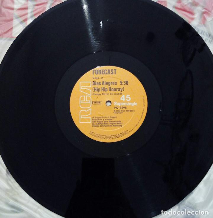 Discos de vinilo: MAXI SINGLE FORECAST - D&Iacute;AS ALEGRES (HIP HIP HOORAY) - RCA 1982 - Foto 5