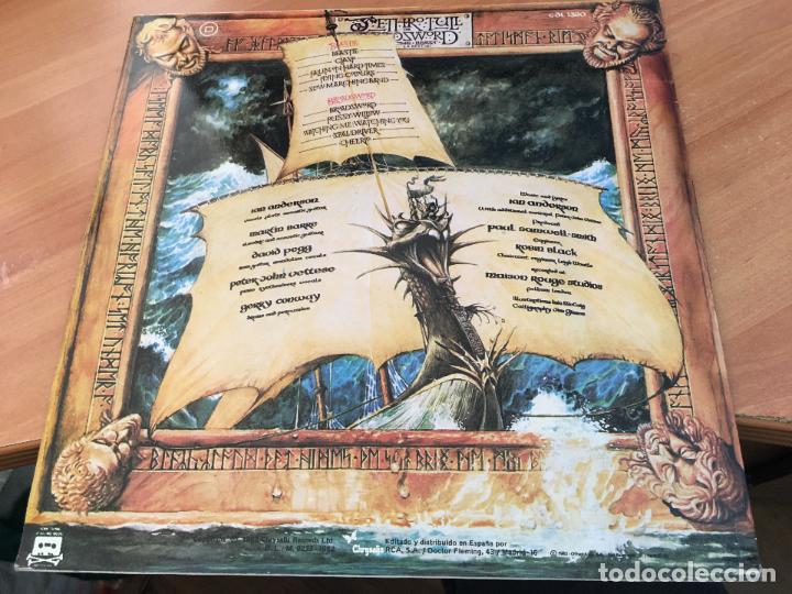 Discos de vinilo: JETHRO TULL (BROADSWORD) LP ESPA&Ntilde;A 1982 (B-19) - Foto 2