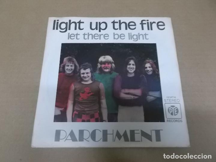 Discos de vinilo: PARCHMENT (SN) LIGHT UP THE FIRE A&Ntilde;O 1972 - Foto 1