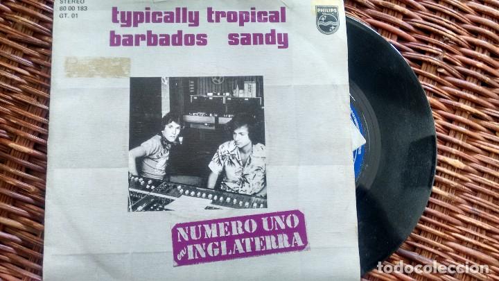 Discos de vinilo: SINGLE (VINILO) DE TYPICALLY TROPICAL A&Ntilde;OS 70 - Foto 1