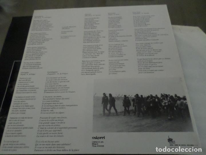 Discos de vinilo: LP OSKORRI  ALEMANIAN EUSKARAZ - Foto 11