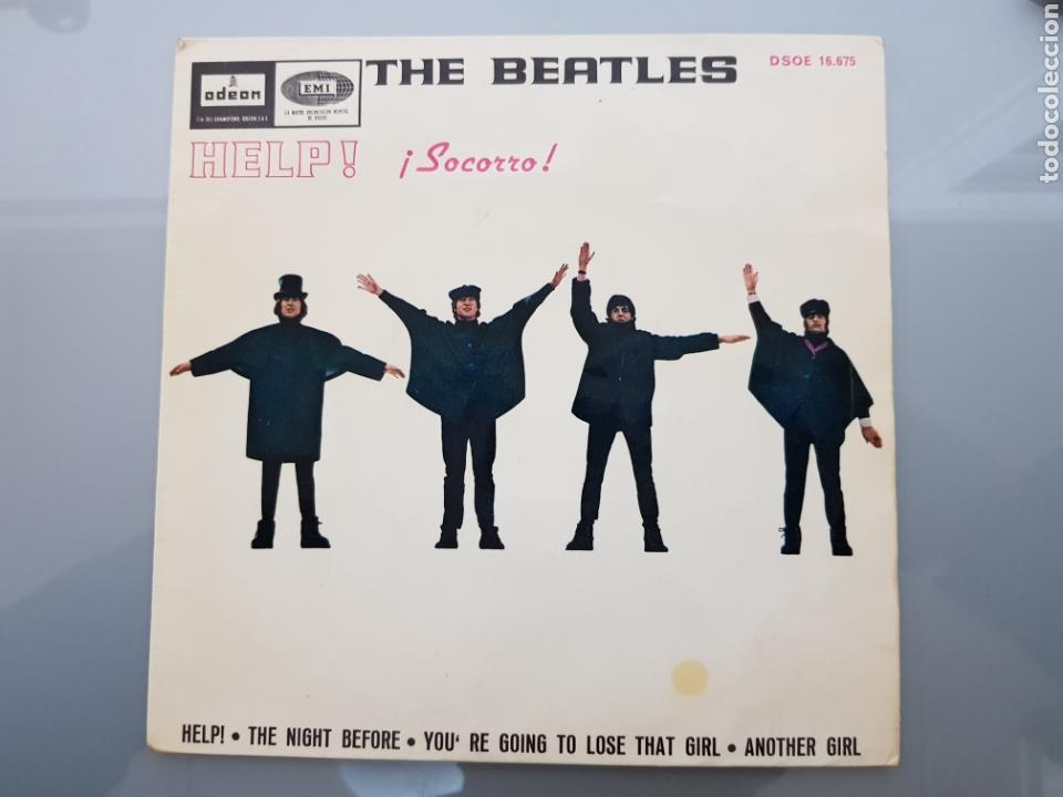 Discos de vinilo: THE BEATLES SINGLE 45 HELP! 1965 EMI ODEON - Foto 1