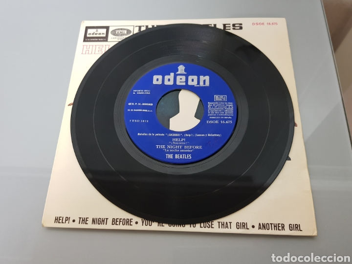 Discos de vinilo: THE BEATLES SINGLE 45 HELP! 1965 EMI ODEON - Foto 2
