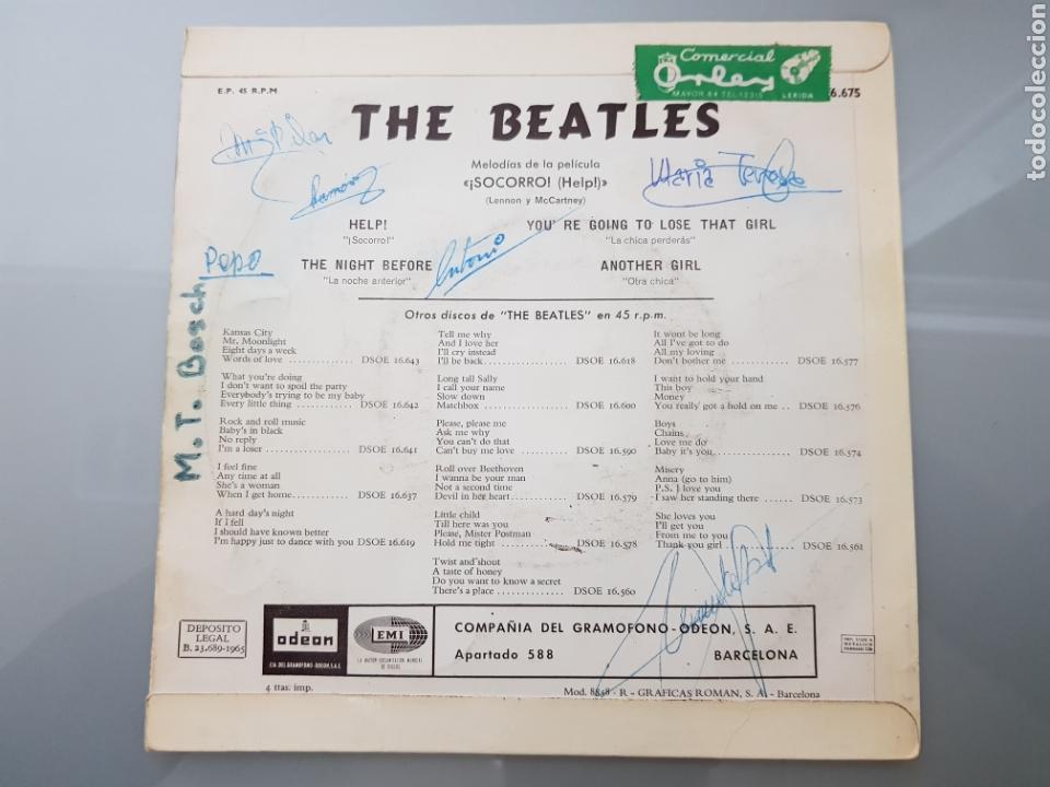 Discos de vinilo: THE BEATLES SINGLE 45 HELP! 1965 EMI ODEON - Foto 4