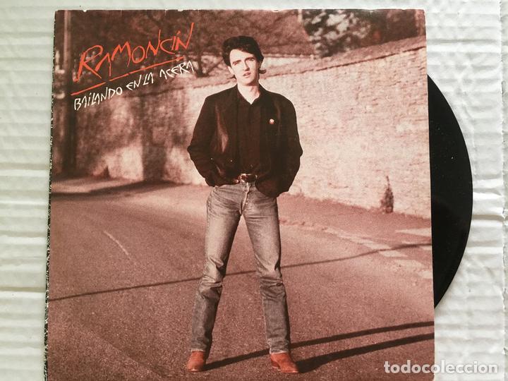 Discos de vinilo: 7 SINGLE-RAMONCIN-BAILANDO EN LA ACERA - Foto 1